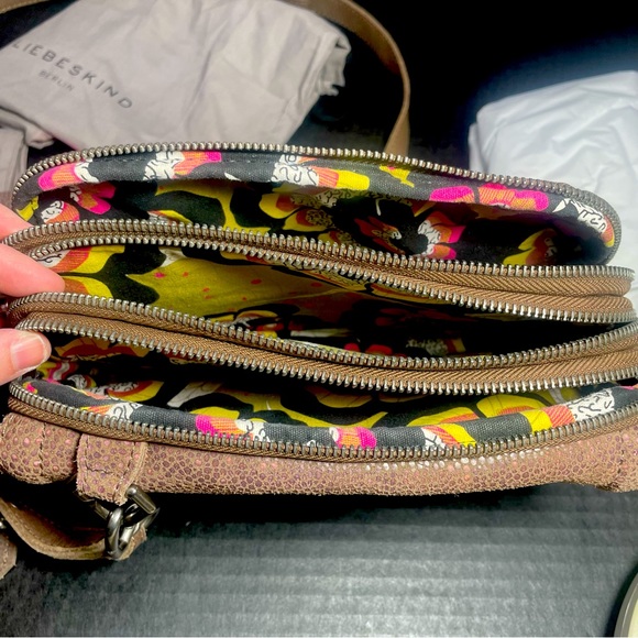 BNWT LIEBESKIND 4 Compartment Crossbody  and Matching Wallet RARE SET - Picture 15 of 16